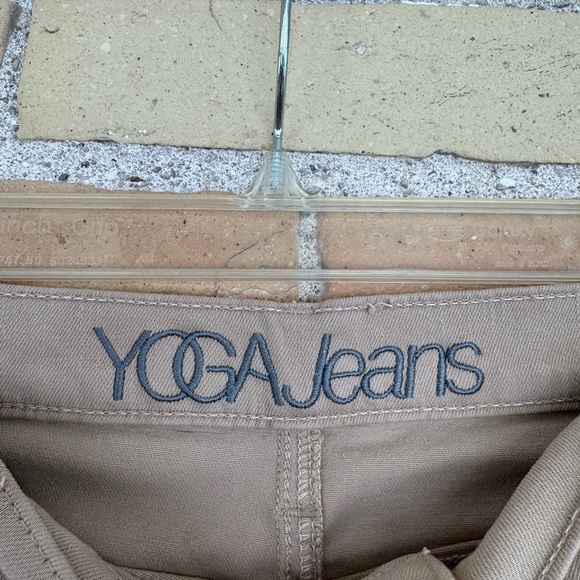 Yoga Jeans Beige Pants - Picture 2 of 4